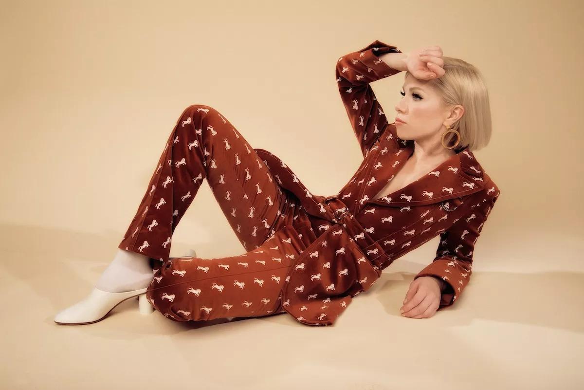 How Carly Rae Jepsen Went From <i>Billboard</i> One-Hit Wonder to Indie-Pop Savior