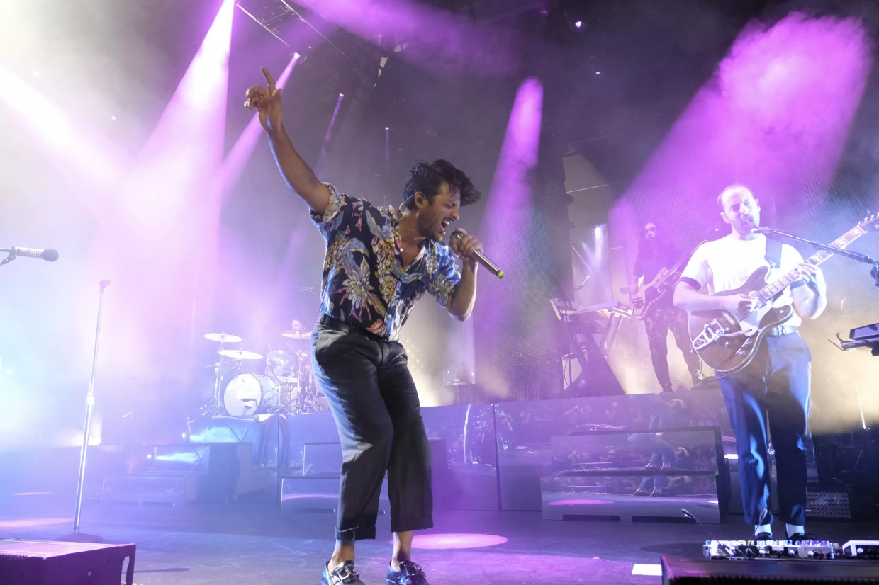 Fitz and the Tantrums and Young the Giant Delivered a Night of Mediocrity at Bayfront Park