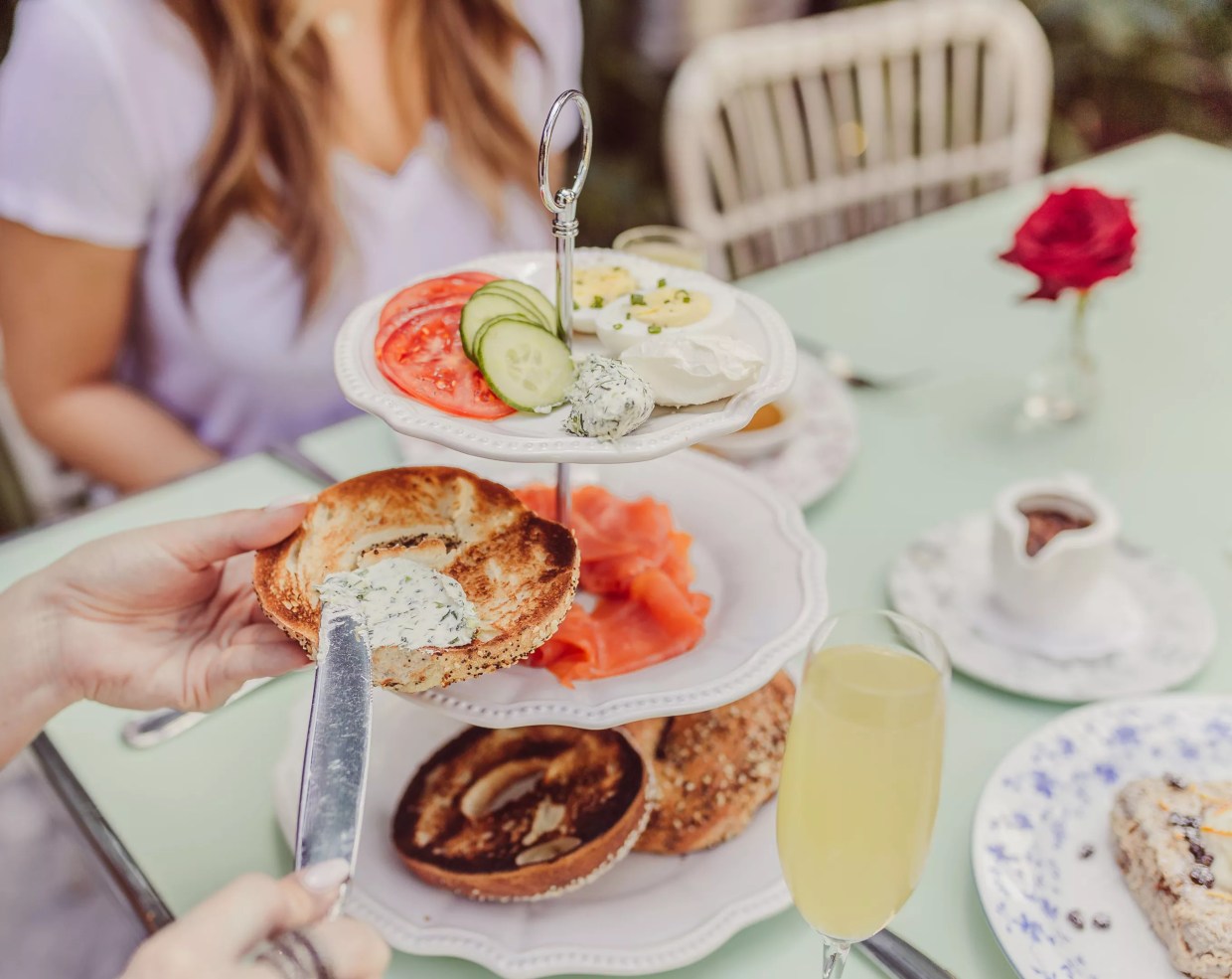Miami’s Best Eats and Drinks This Week: National Oyster Day, Swan Brunch, and Burger Night