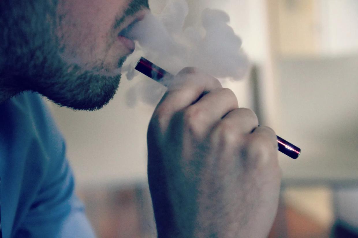 Vaping Illnesses Could Affect Miami-Dade’s HIV-Positive Community, Researchers Say