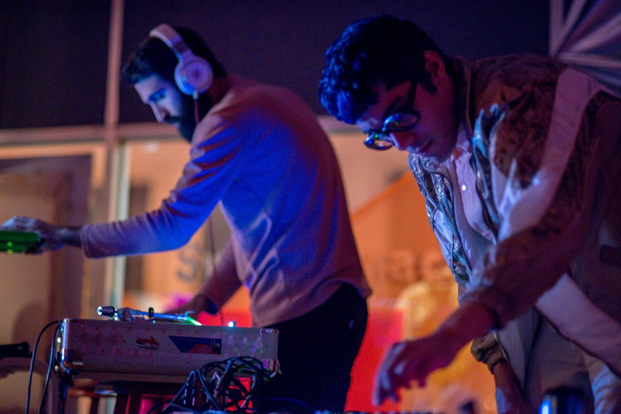 Premiere: Experimental Miami Duo Audrey Horny Shares Trippy “Taste” Music Video