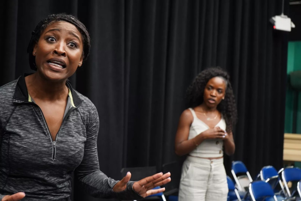 One-Woman Show <i>Pretty Fire</i> Delivers a Multitude of Messages for Women’s History Month