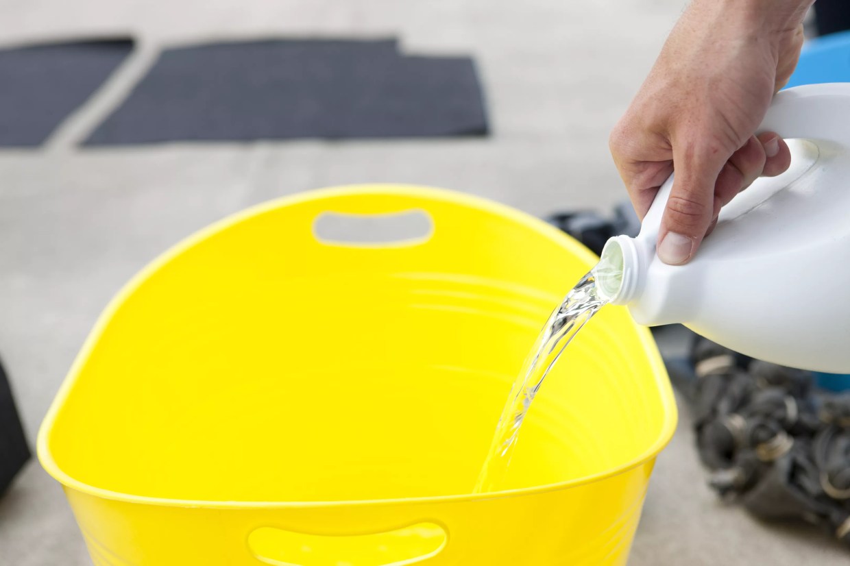 Bleach Salesman Who Wrote Trump About “Miracle Cure” Investigated by Feds in Miami