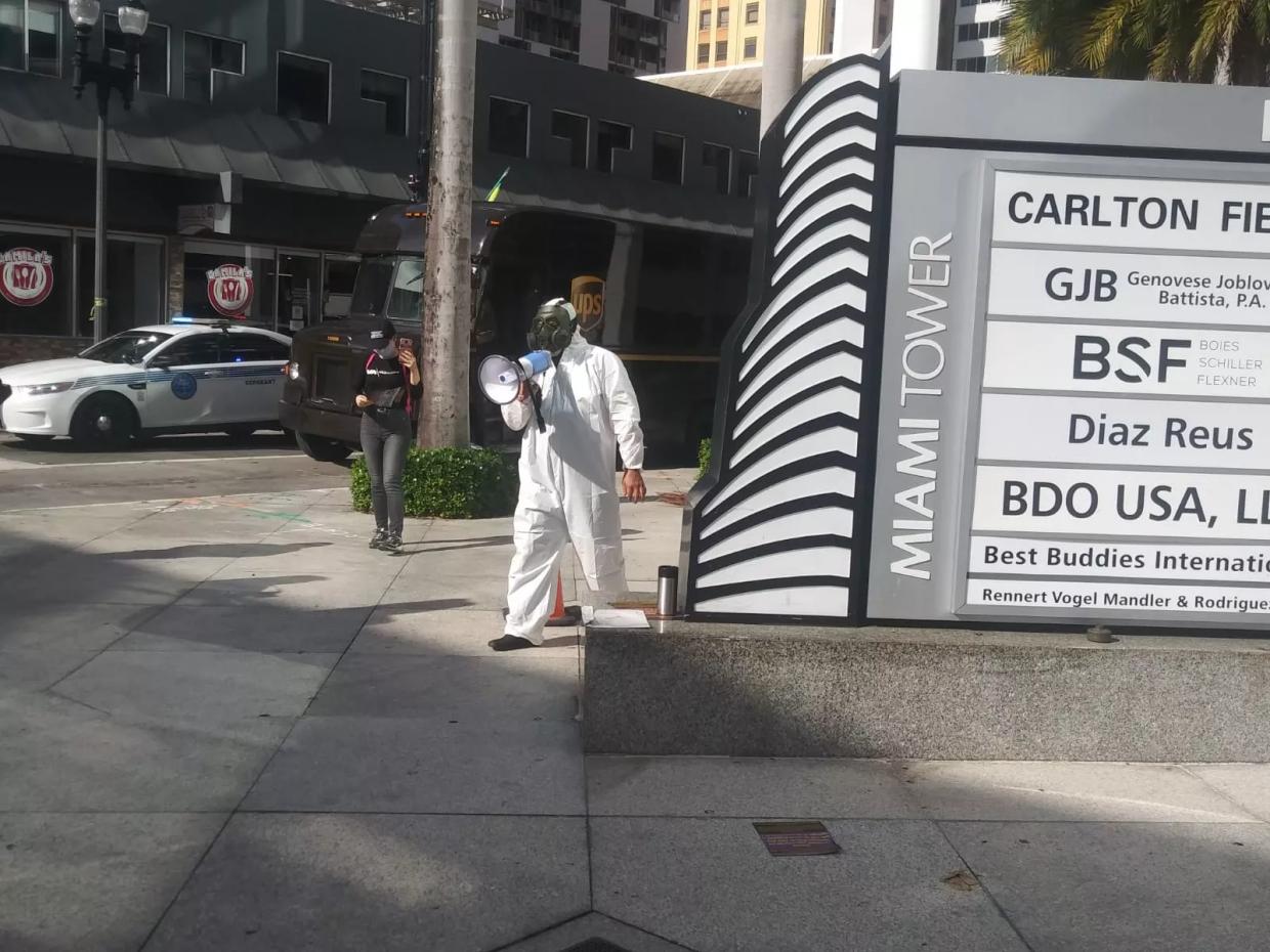 Miami Janitors Protest Low Wages and Mistreatment Amid Coronavirus