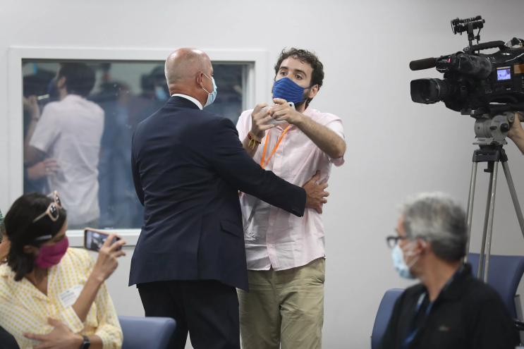 Thomas Kennedy interrupts Ron DeSantis press conference