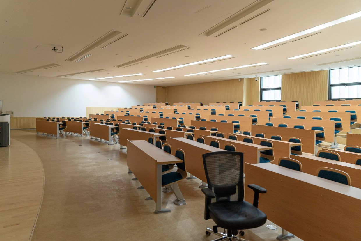University of Miami Professors and Students Protest Reopening Plan