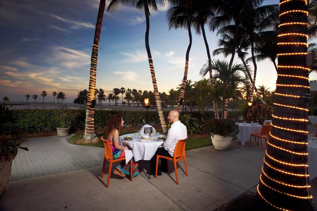 Miami Restaurants Open for Dine-In Service