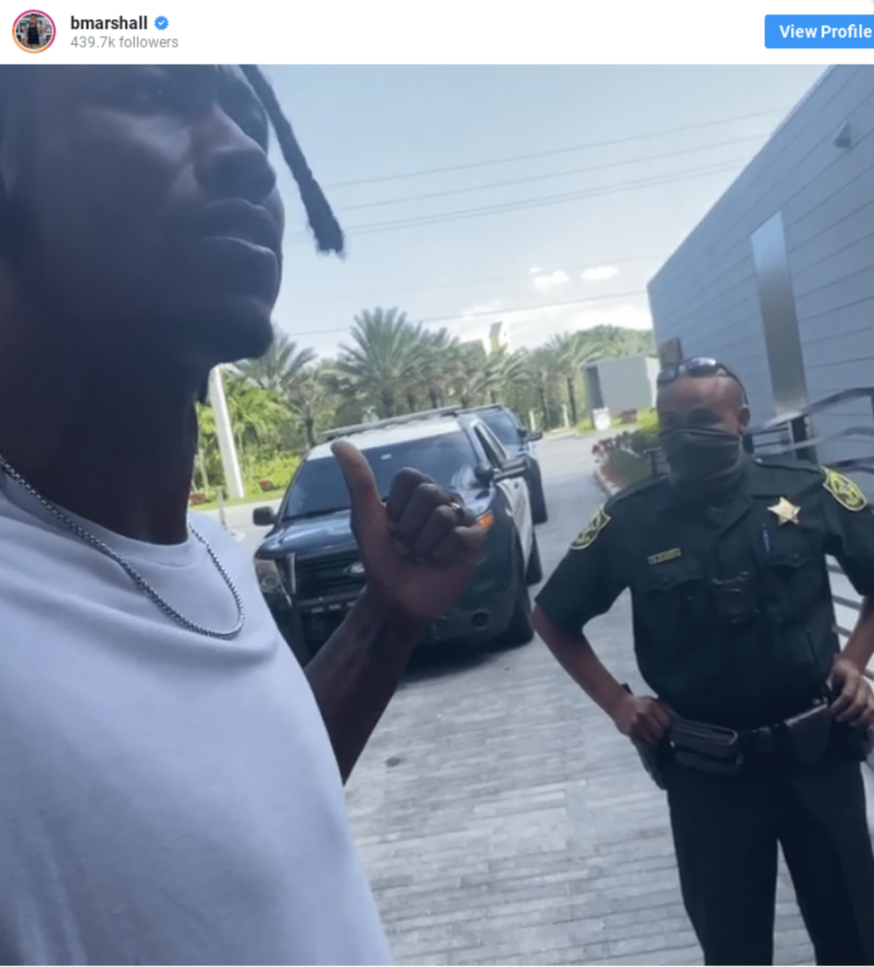 Former NFL Star Says Guard at Weston Gated Community Called Cops on Him