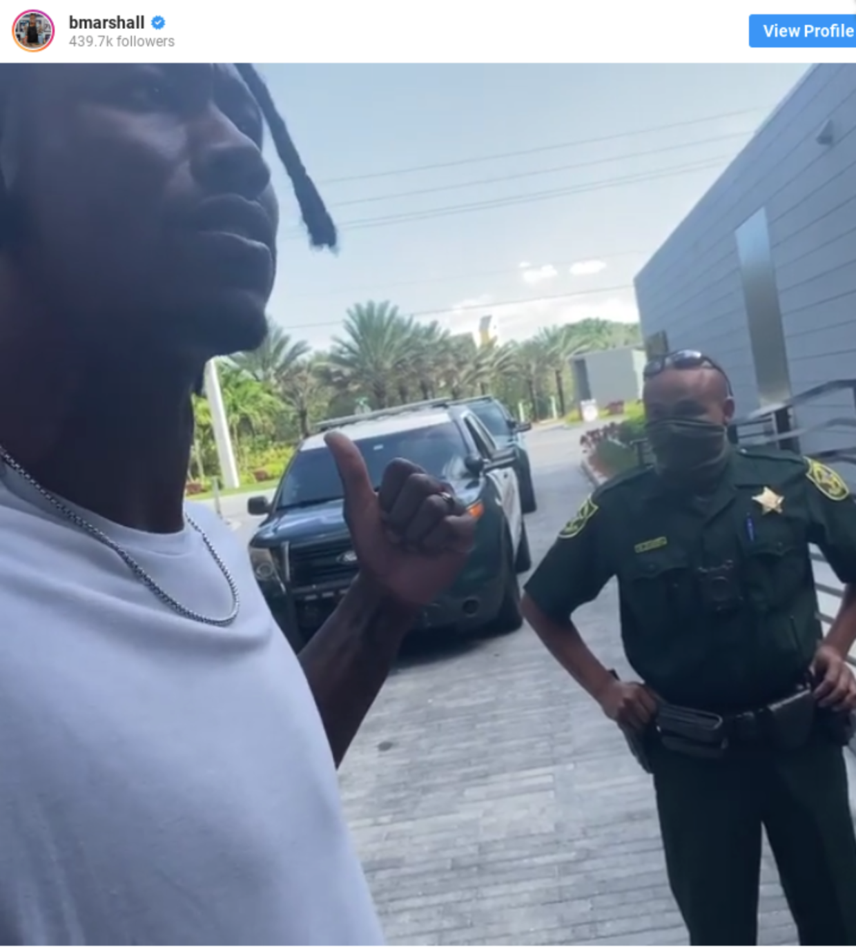 Former NFL Star Says Guard at Weston Gated Community Called Cops on Him