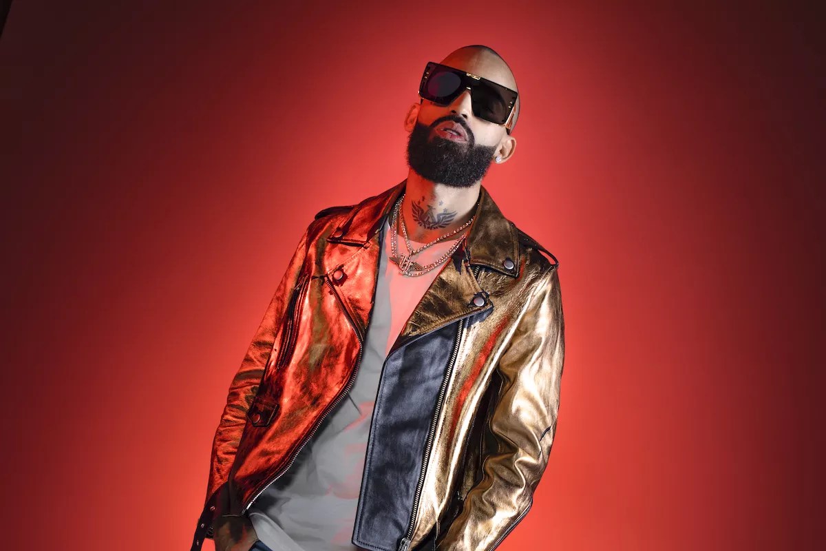 With <i>Los Favoritos 2</i>, Arcangel Has His Eyes Set on Becoming a Production Mastermind