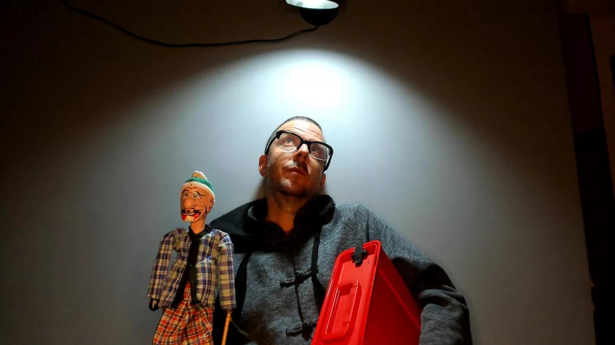 <i>Zoo Motel</i> Explores Connection in an Isolated World