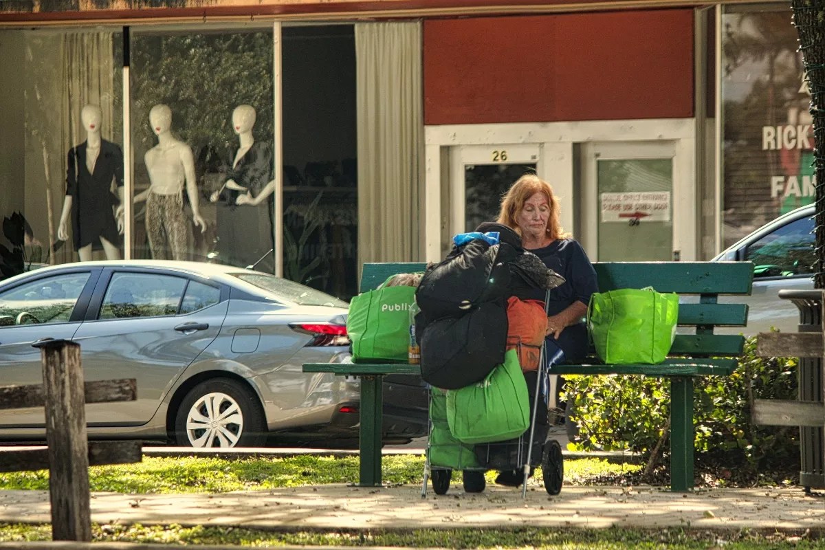 Grub Snub: Miami Springs Grocery Giveaway Excludes the Homeless