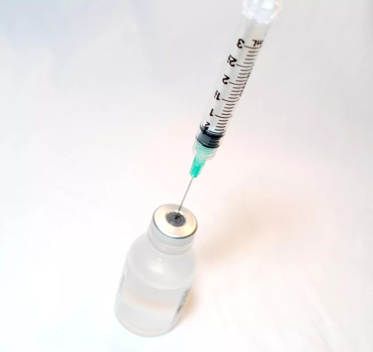 In Miami, Vaccine Appointments Now Open for High-Risk People 55 and Up