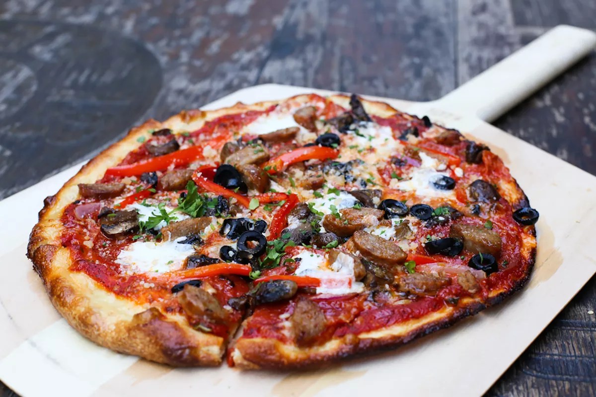 Bottled Blonde, an Arizona-Based Beer Garden and Pizzeria, Is Coming to Wynwood