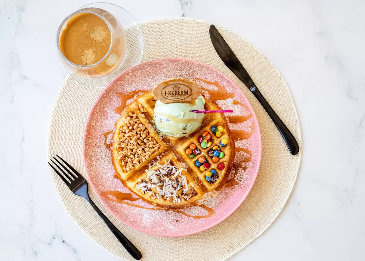 New Restaurants to Try This Week: Burgermeister, I Scream Gelato, and Chicken & the Egg