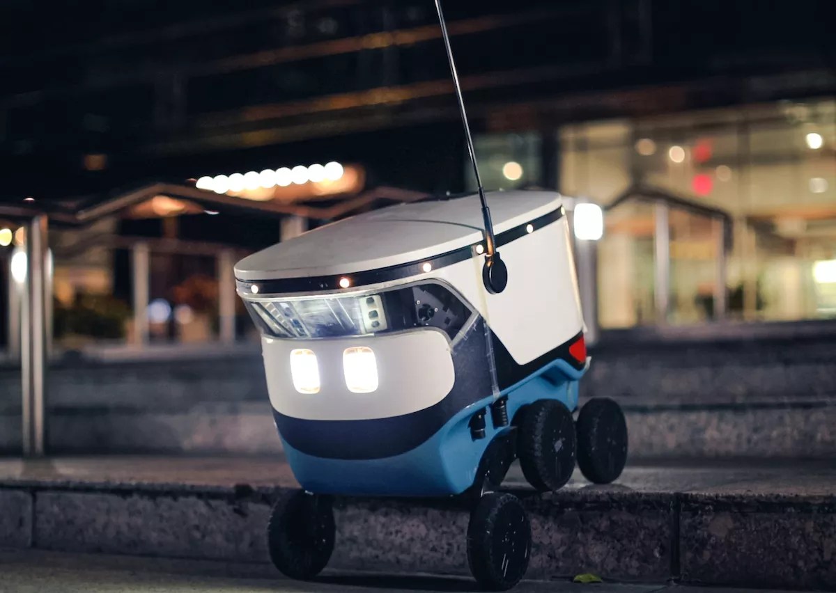 Miami Dadeland and the AC Hotel Offer Robot Food Delivery to Guests
