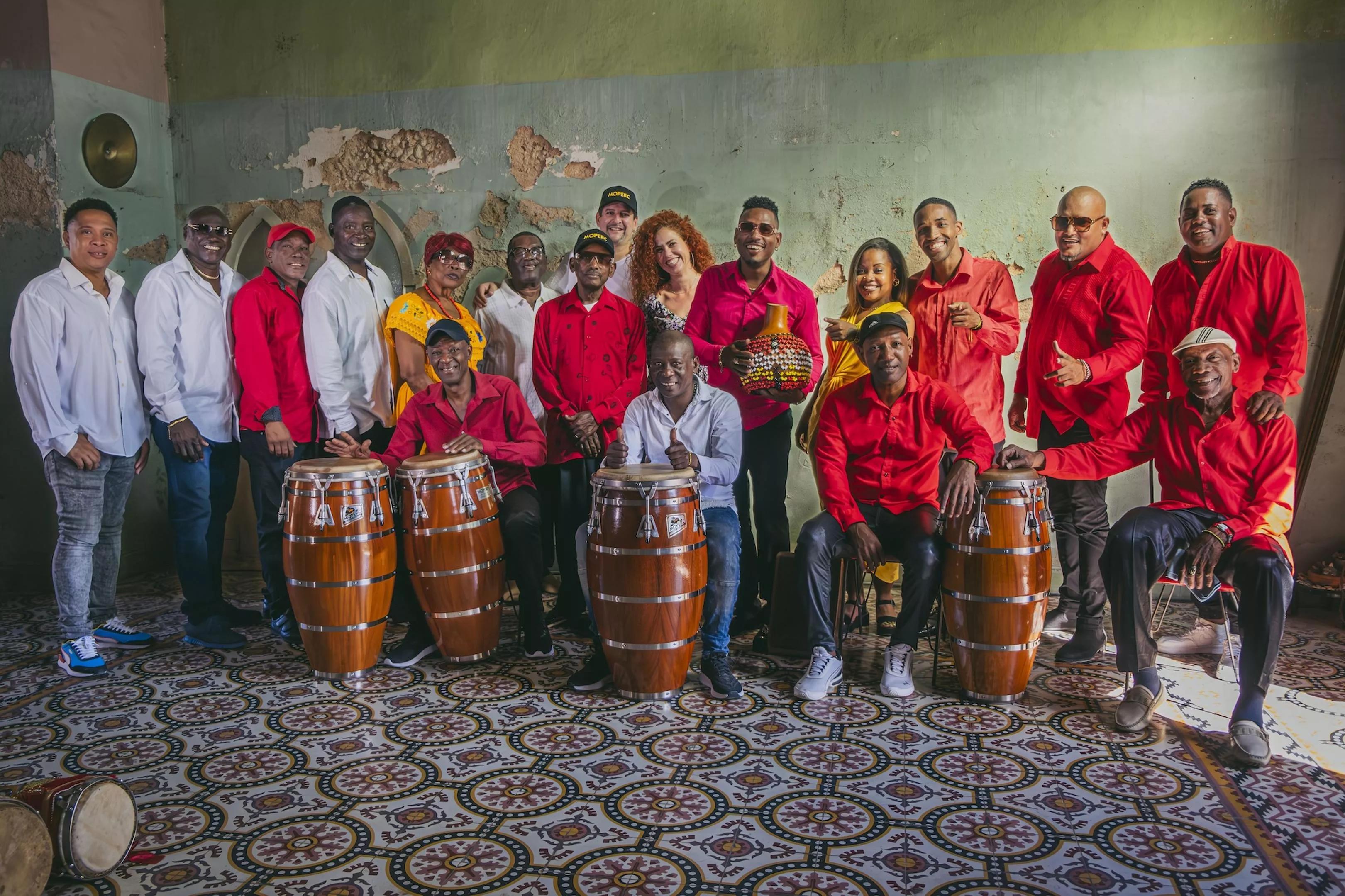 The members of Afrocuba de Matanzas and Los Muñequitos de Matanza