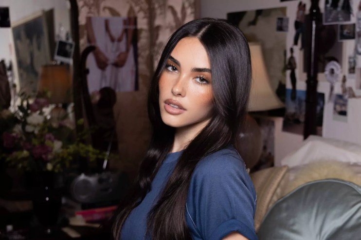 Portrait of Madison beer in a blue T-shirt