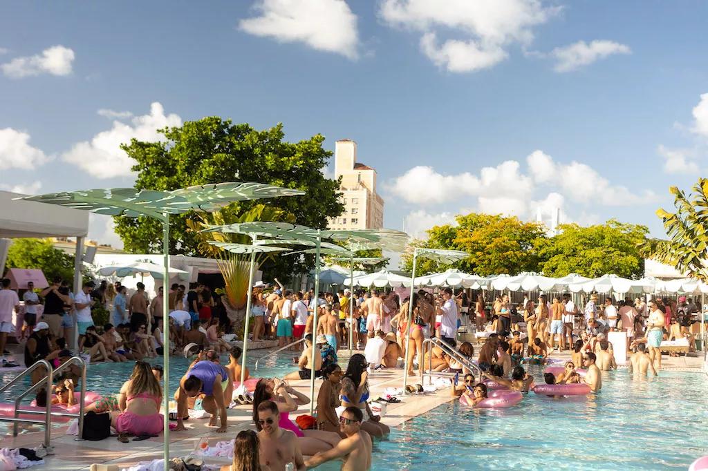 photo of the pool deck at the Goodtime Hotel packed with people