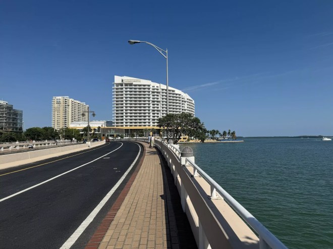 Construction visual of Brickell Key bridge repairs