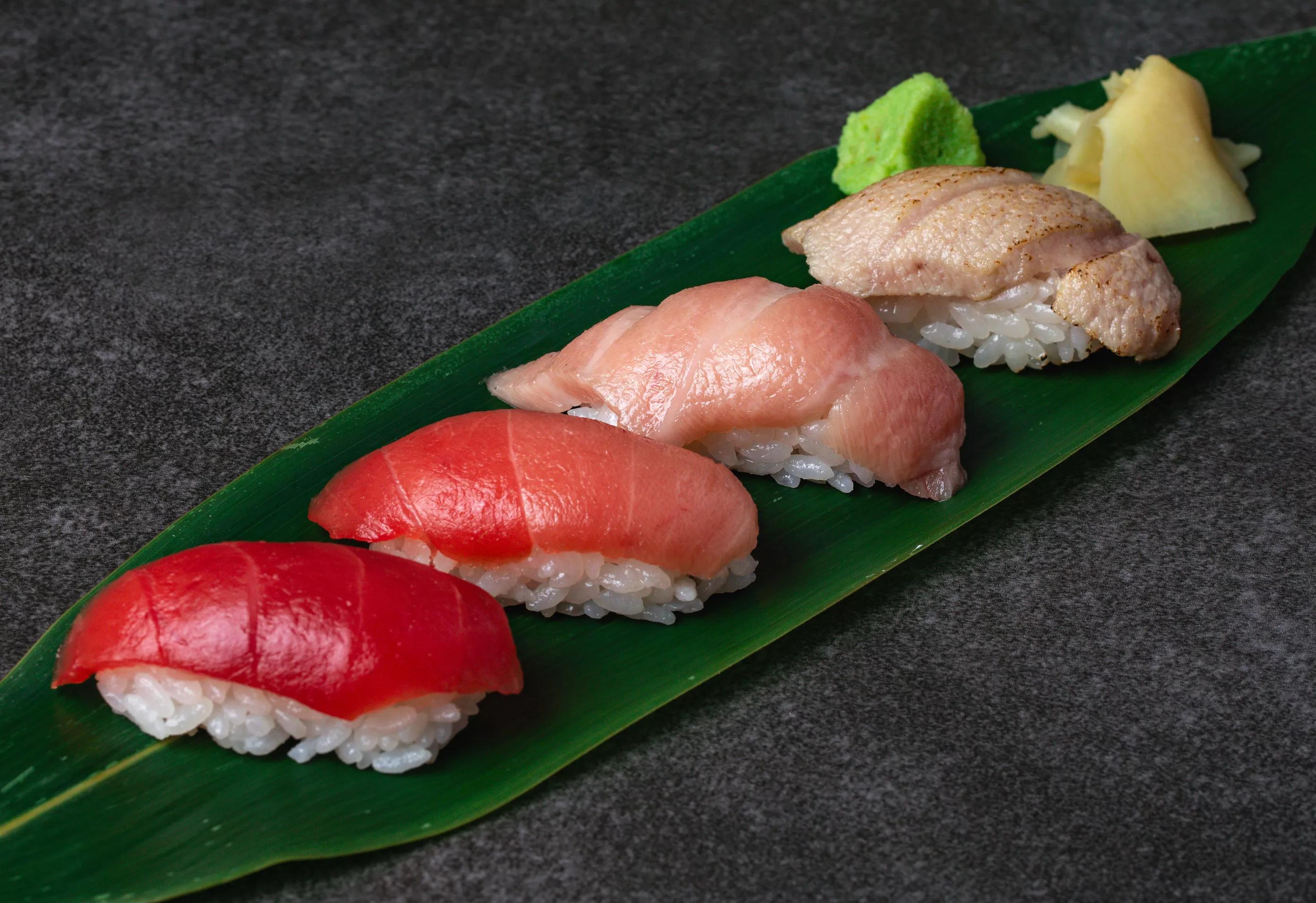 sushi rolls