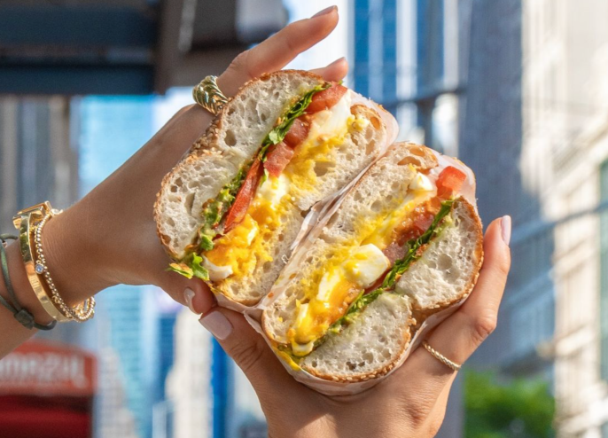 an egg sandwich