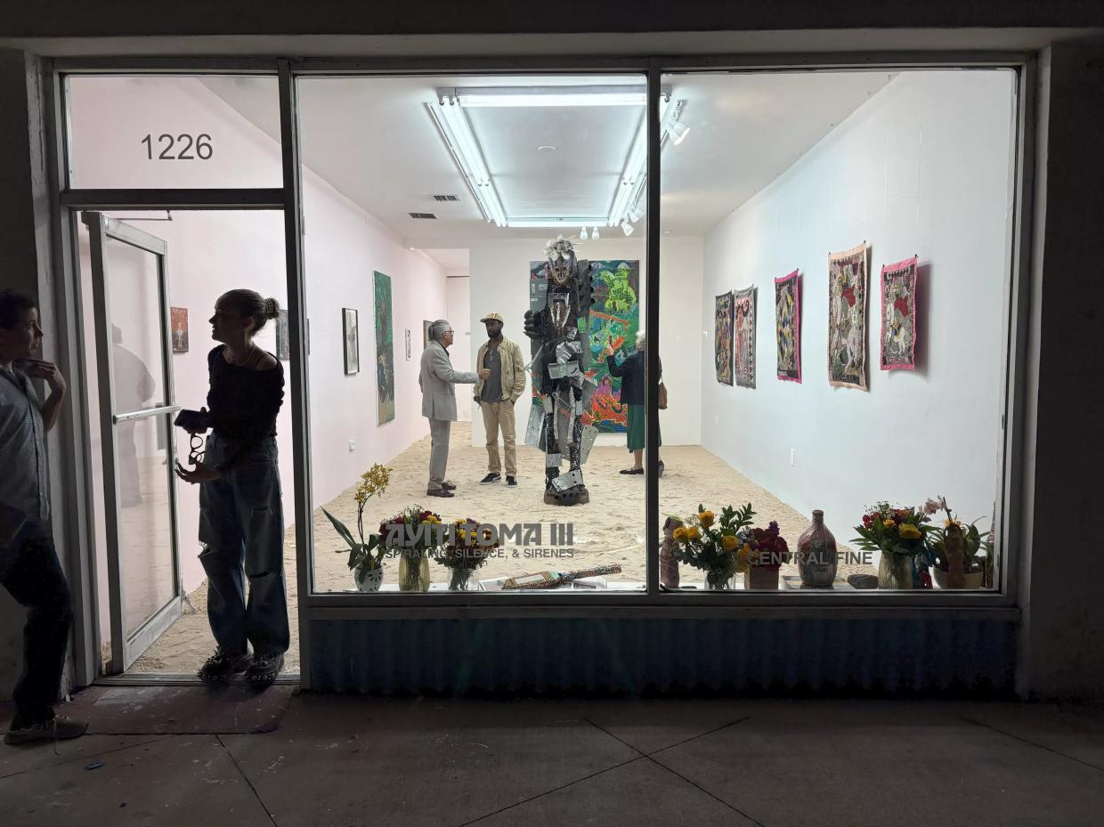outside view of art gallery