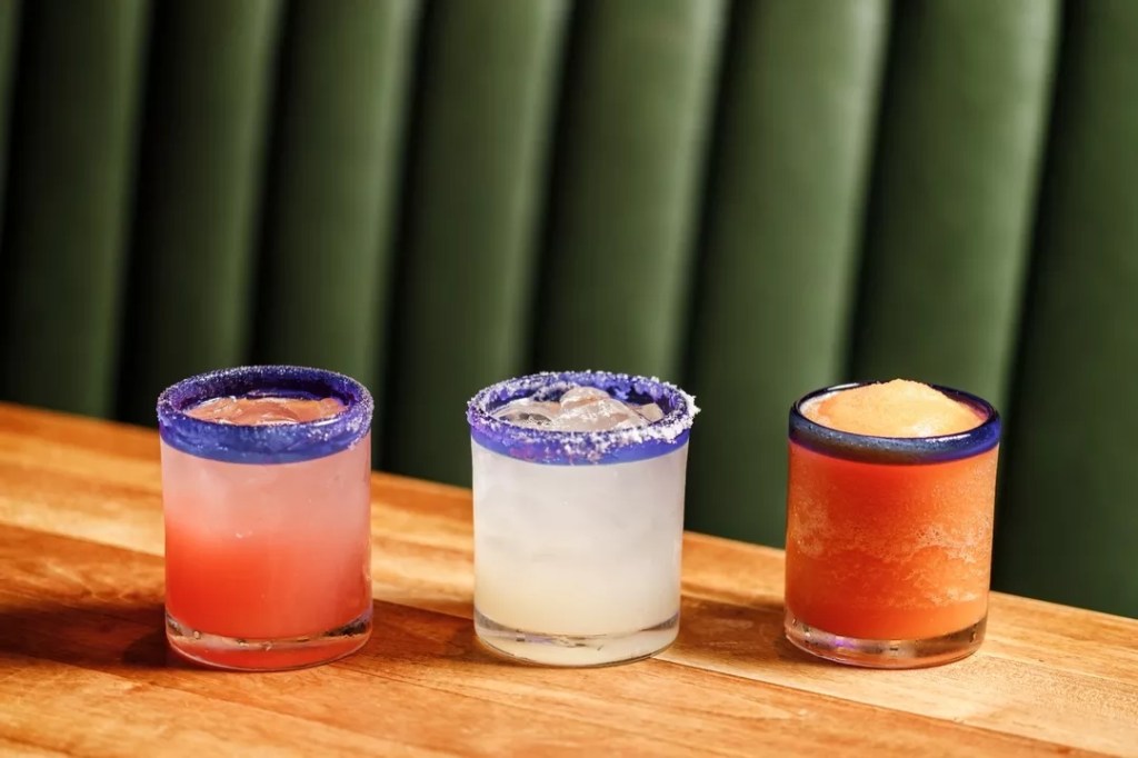 margaritas in a line