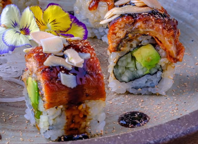 sushi rolls