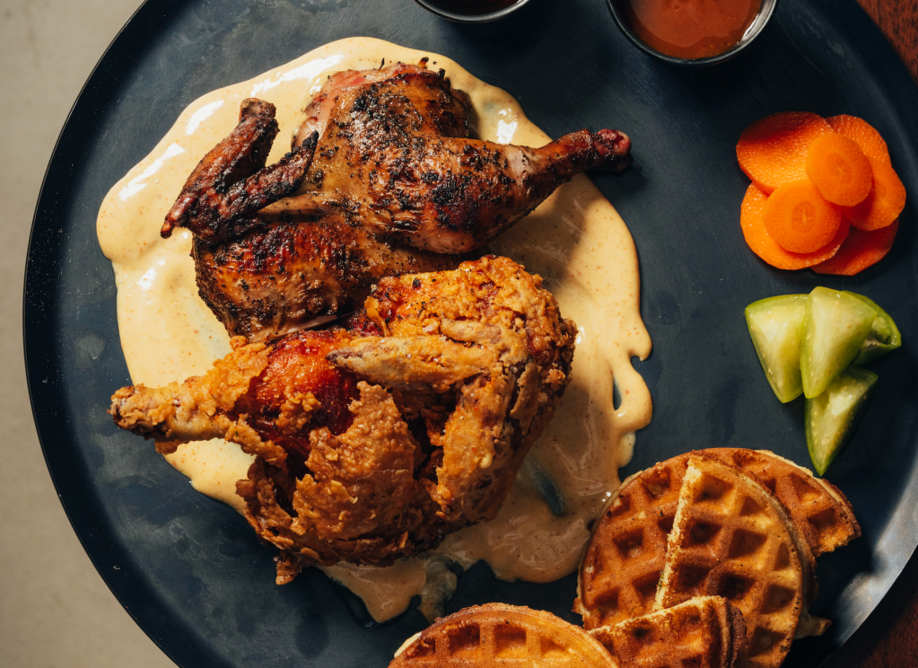 a barbecue dish on a blue plate