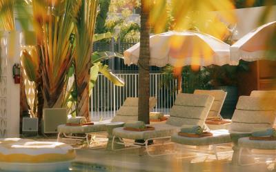 Miami Pool House closes for wellness upgrades